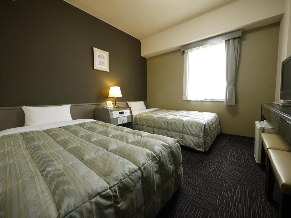 Hotel Route-Inn Toyama Ekimae Luaran gambar
